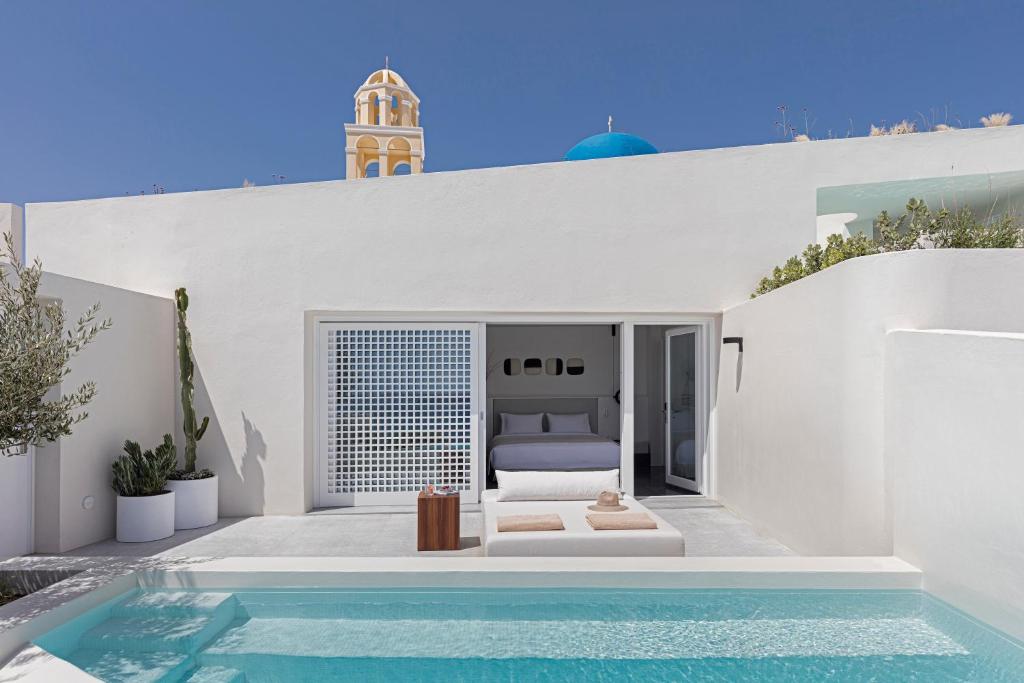 Canaves Oia Suites / Grace Hotel / Andronis Luxury Suites